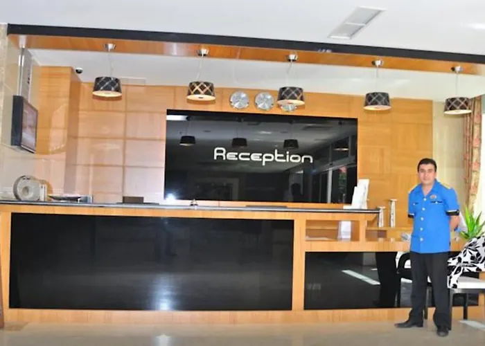 Ξενοδοχείο Hanem 4*