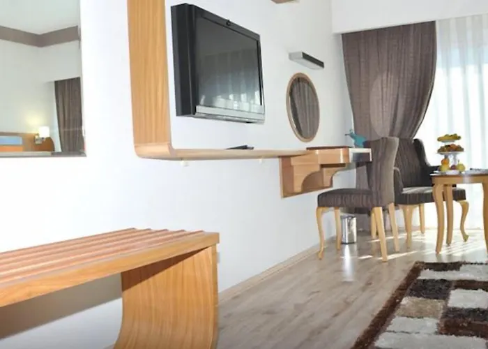 Hanem Ξενοδοχείο 4*